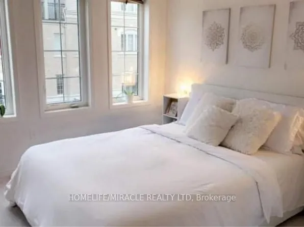 84 Sarita Path, Oshawa, ON L1L 0K7