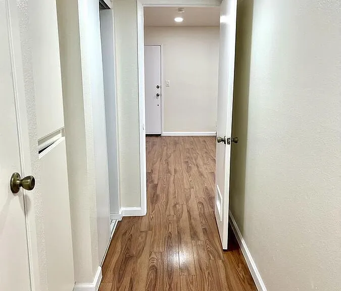 15214 S Raymond Ave #103 — Photo 17