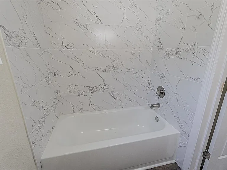 505 E Virginia Ave — Photo 20