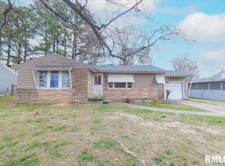 407 S Charlotte Rd, Marion, IL 62959