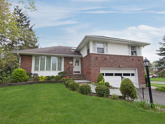 2nd image of 148 Birch Dr