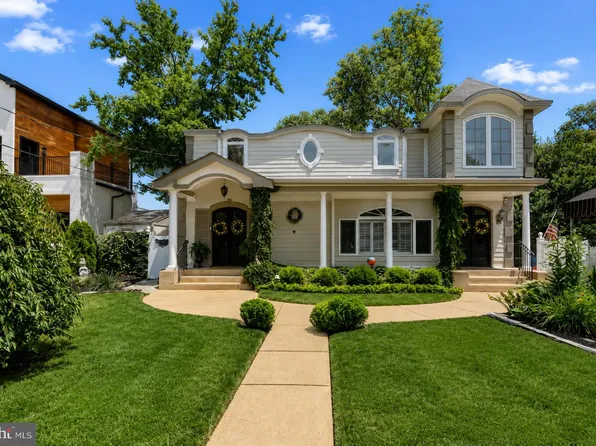 6407 Olmi Landrith Dr, Alexandria, VA 22307