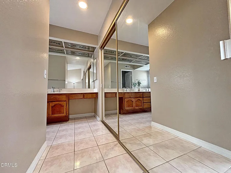1223 Porto Grande Dr #4 — Photo 11