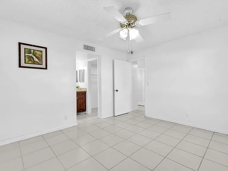 620 NW 13th St #160 — Photo 24