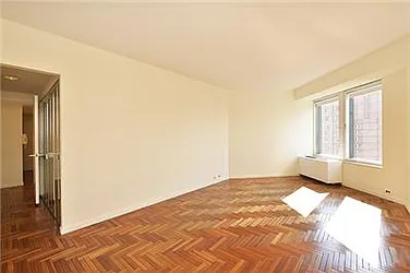 Sold by RELO REDAC INC.