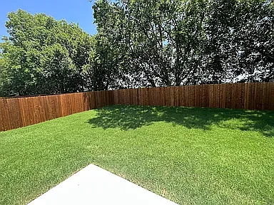 4 bed, 1553 sqft, $1,950 — Photo 3