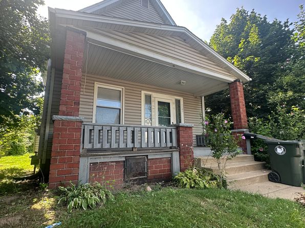 1121 Bedford Ave SW