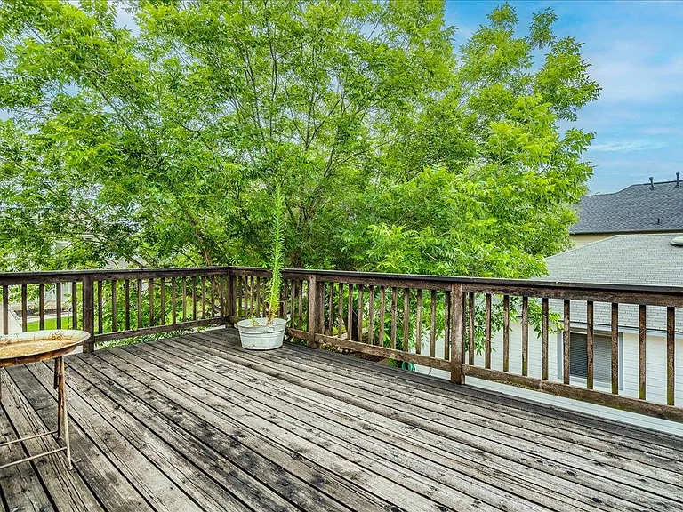 260 Tobin Dr — Photo 23