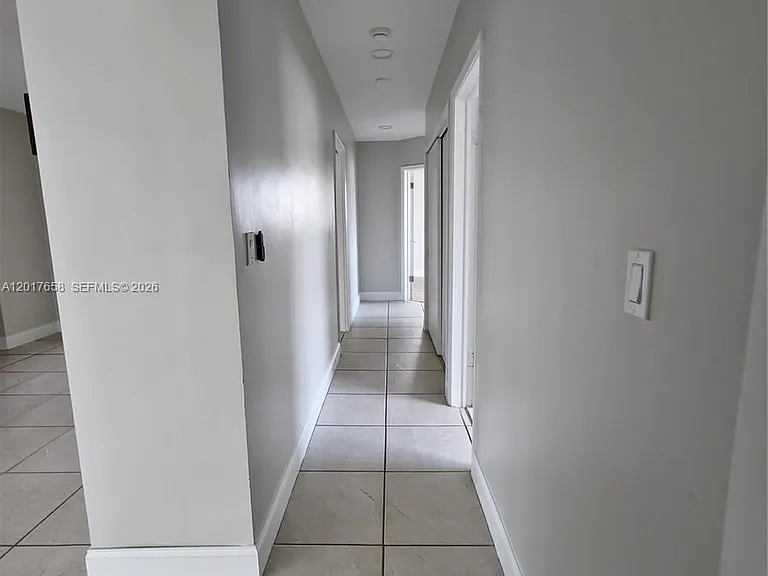 4900 Cleveland St — Photo 11