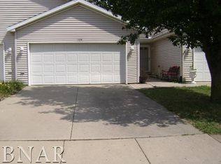 1104 Jog Rd, Normal, IL 61761