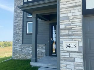 5413 N 190th St, Elkhorn, NE 68022