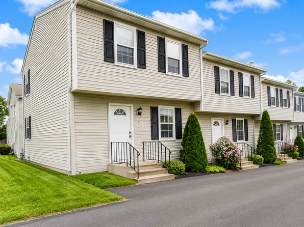 39 Grand St #C, Danbury, CT 06810