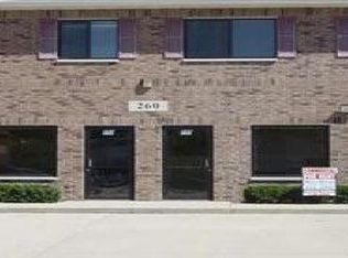 250 Scott Ct, Iowa City, IA 52245
