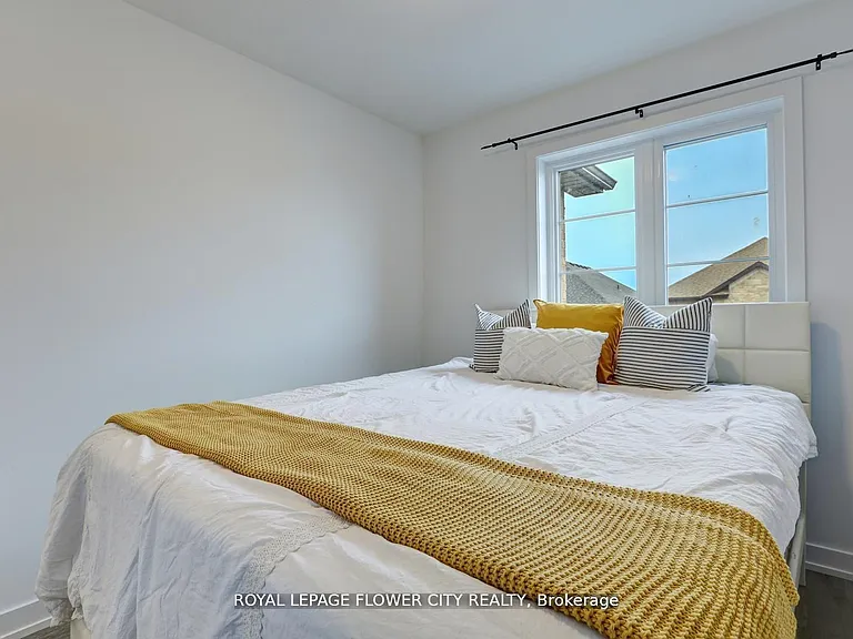 205 W Oak Trl #16 — Photo 31