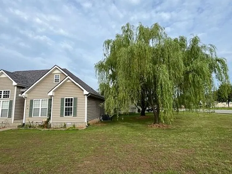 3720 Kendra Ct S — Photo 4