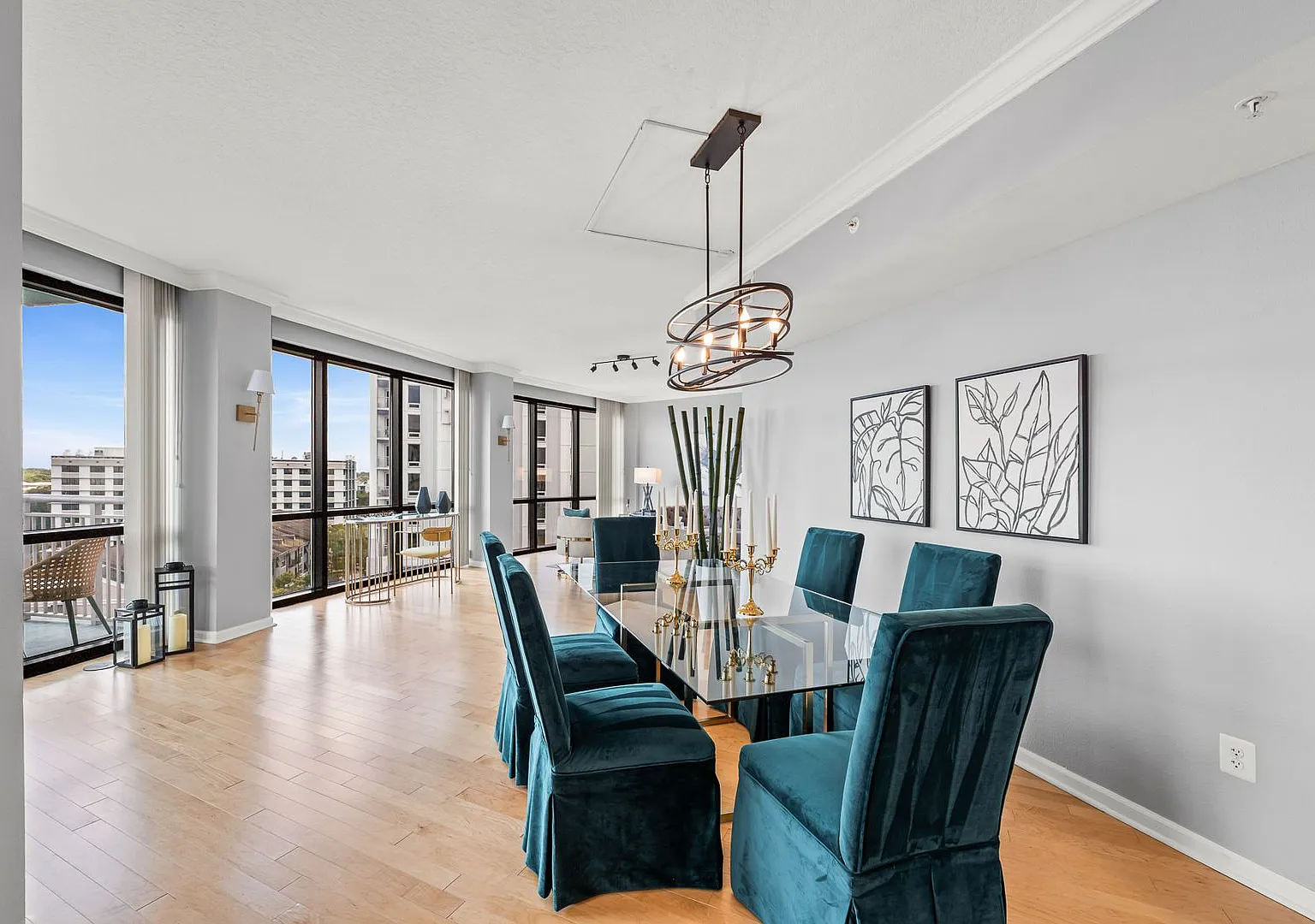 3-bedroom, 2-bath residence at The Waverly — Photo 4