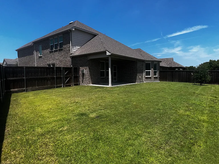 3824 Horseshoe Trl — Photo 23