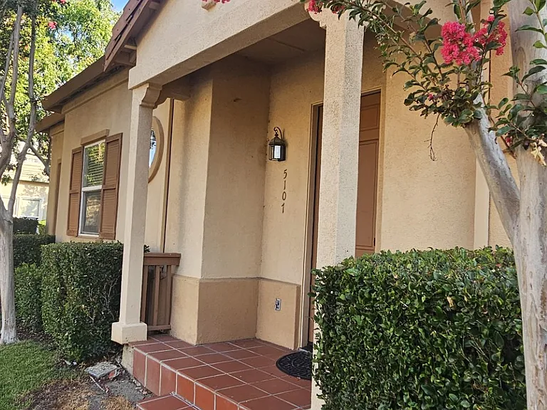 5107 Bianco Ct — Photo 3