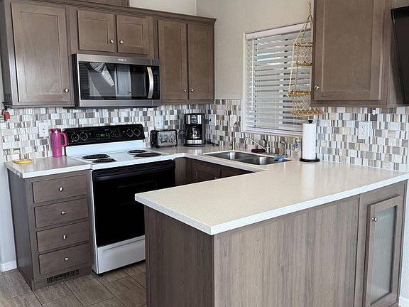 3rd image of 14310 E Fortuna Palms Pl