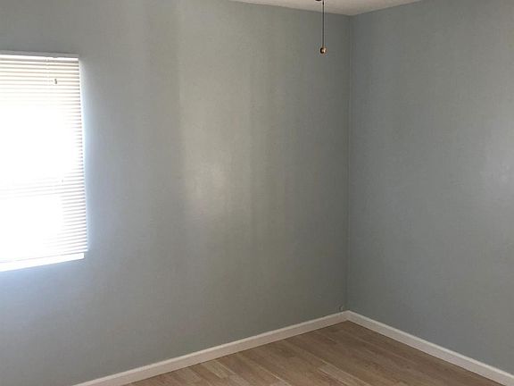 5th image of 7860 Stansbury Ave