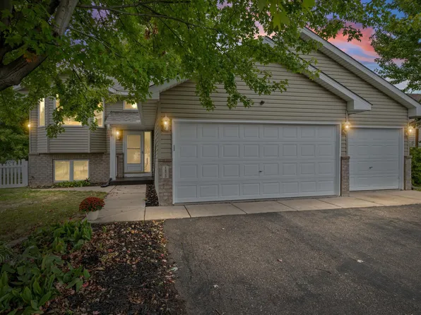 1825 Lupine Dr, Hudson, WI 54016
