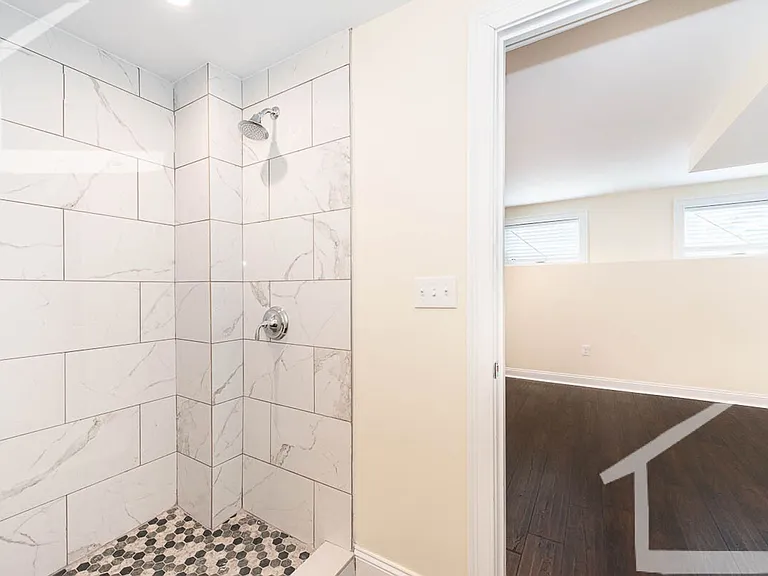 116 Jerome St #120 — Photo 25