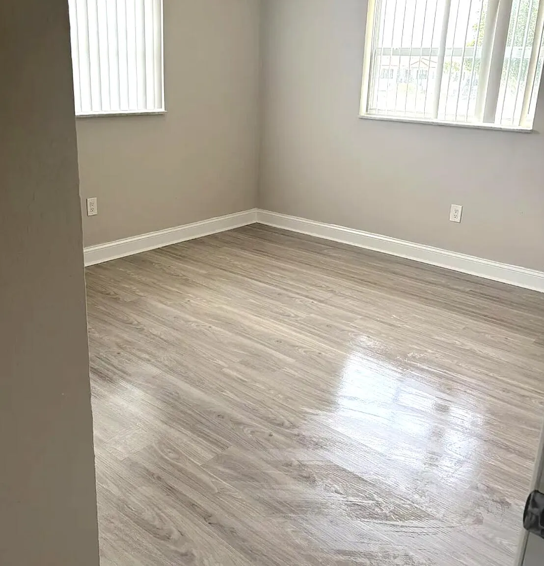 601 SW 2nd Ave — Photo 3