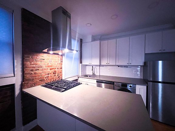 3rd image of 21-47 33rd St APT 1C