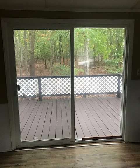 189 Lake Point Dr — Photo 4