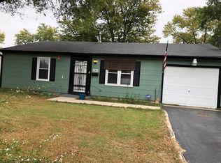 1130 Saint Rose Ln, Cahokia, IL 62206