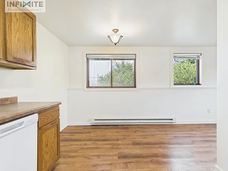 215 S 18th Ave #4 — Photo 8