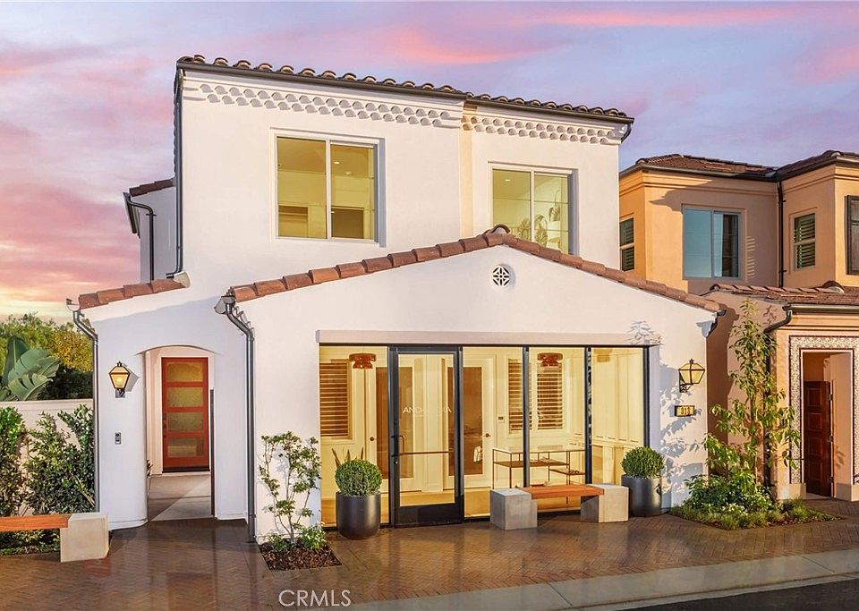 1st image of 265 Raffini