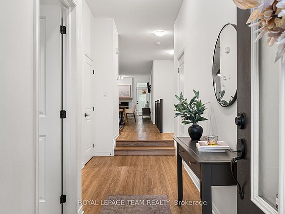 3rd image of 198 Rathwell St