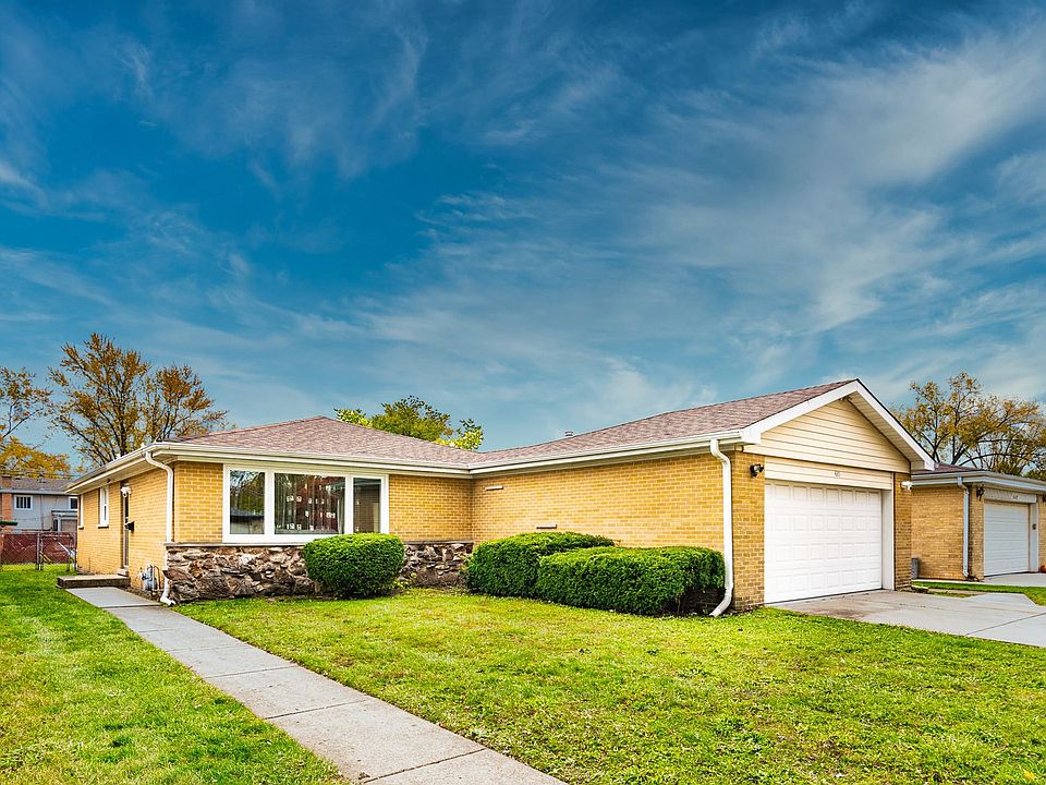 1st image of 685 Jill Ct