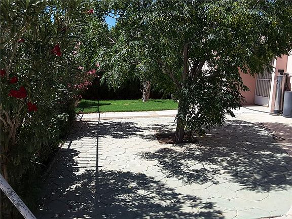 3rd image of 307 Appeling Dr