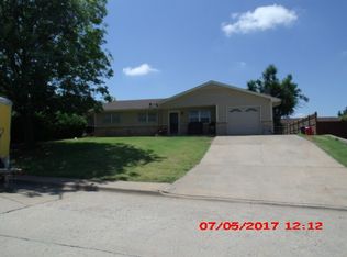 2817 Osage Dr, Woodward, OK 73801