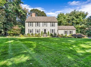 125 Ash St, Hopkinton, MA 01748