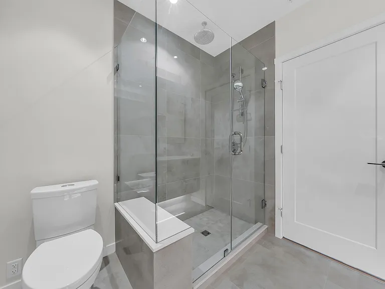 128 W 15th St #2101 — Photo 12
