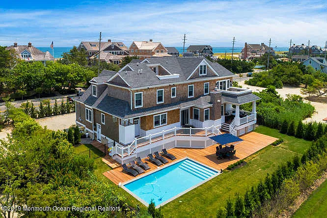 1328 Ocean Ave — Photo 43