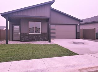 14031 N Rainier Loop, Rathdrum, ID 83858