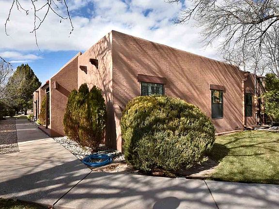 3rd image of 317 Sherrill Ln Unit 19