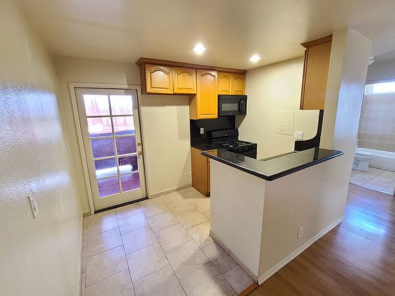 5th image of 800 Rose Ave APT 304