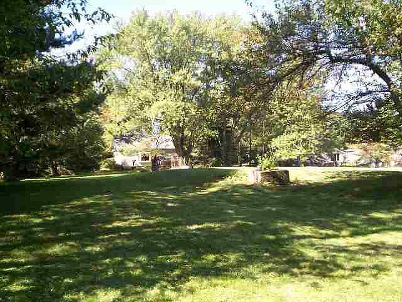 5th image of 15 FONT GROVE Road