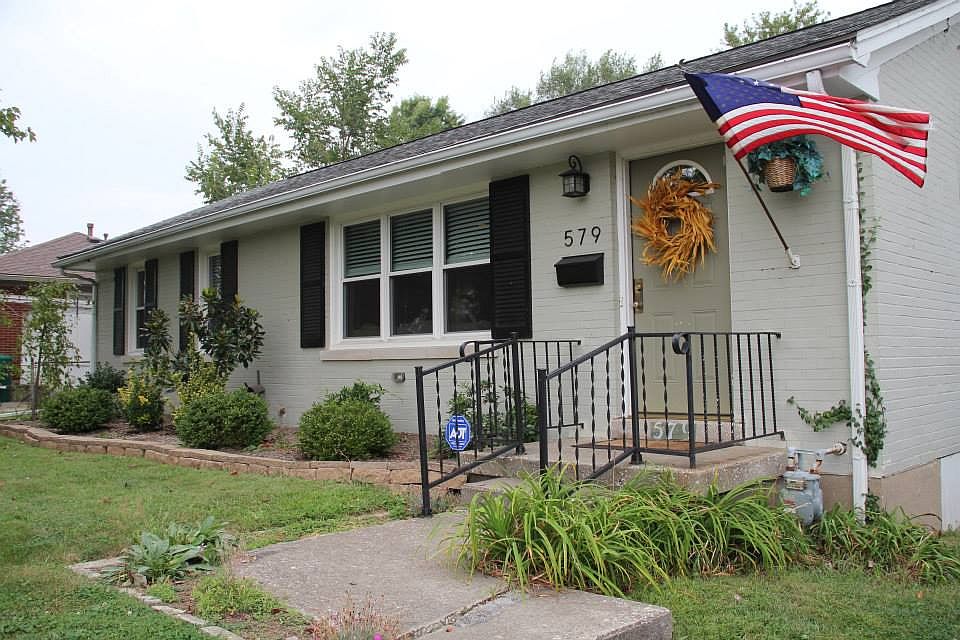 1st image of 579 Lamont Dr