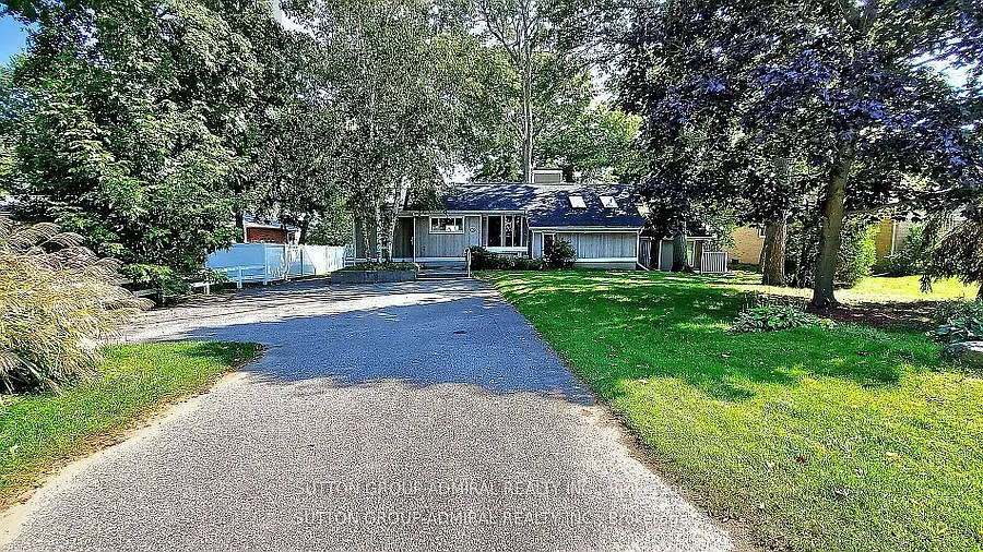 4 bed, $3,600 — Photo 2