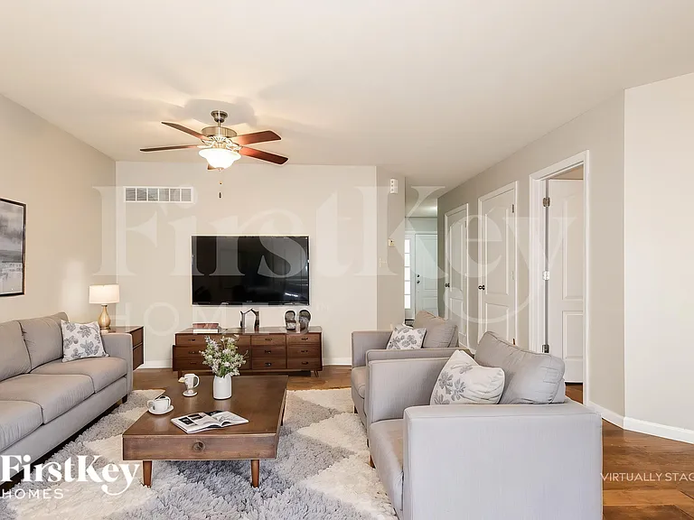 230 Cimarron Ridge Xing — Photo 4