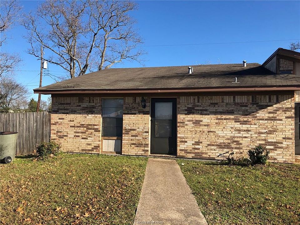 1st image of 2703 Sprucewood St