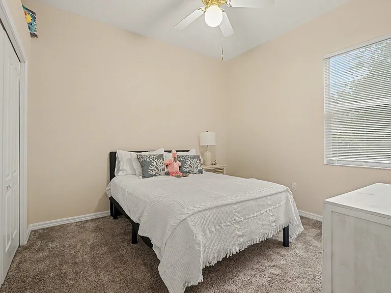 702 Brooker Ridge Ct — Photo 18
