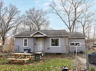 907 55th St, Pullman, MI 49450