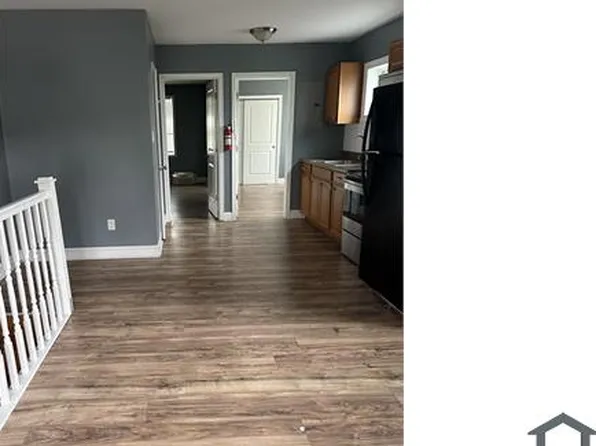 969 E Price St #2, Philadelphia, PA 19138